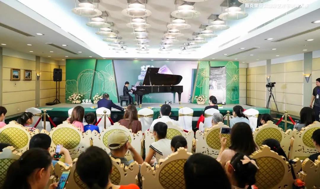 舒密尔钢琴助力斯克里亚宾国际艺术节钢琴大赛中国区总决赛 
