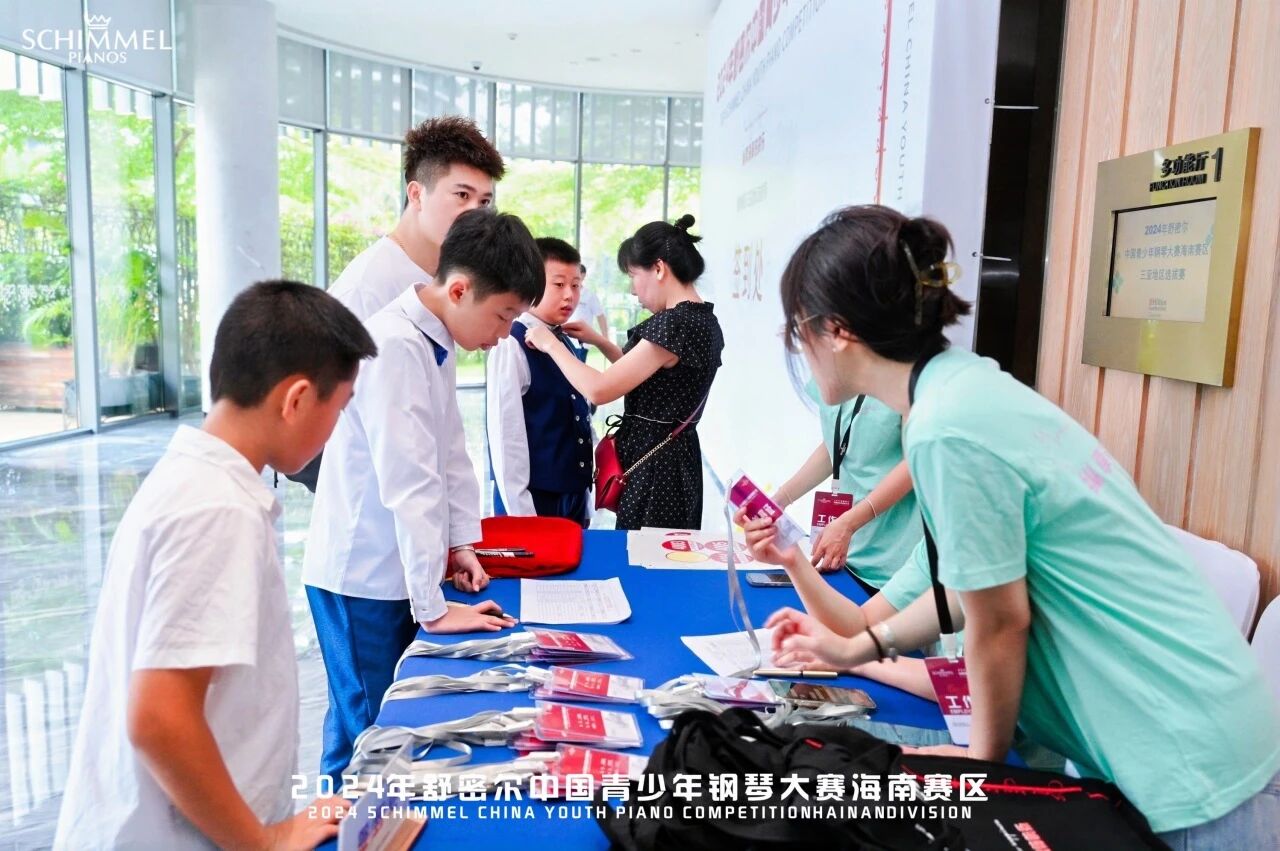 8dd1597a90100a36d1c2ef41d8f9eac5.jpg